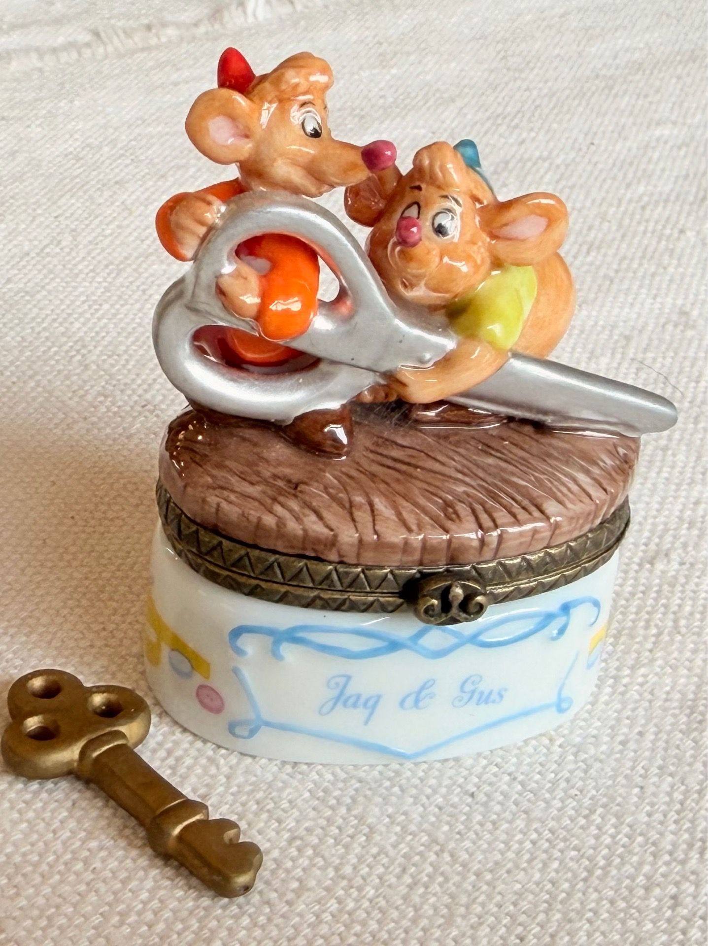 Vintage Disney Cinderella Jaq & Gus PHB Collection Porcelain Hinged Trinket Box