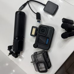 Go Pro With Accessories 