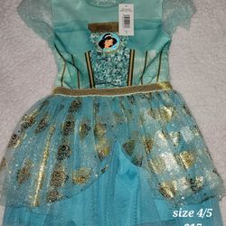 Girl Dress Size 4/5