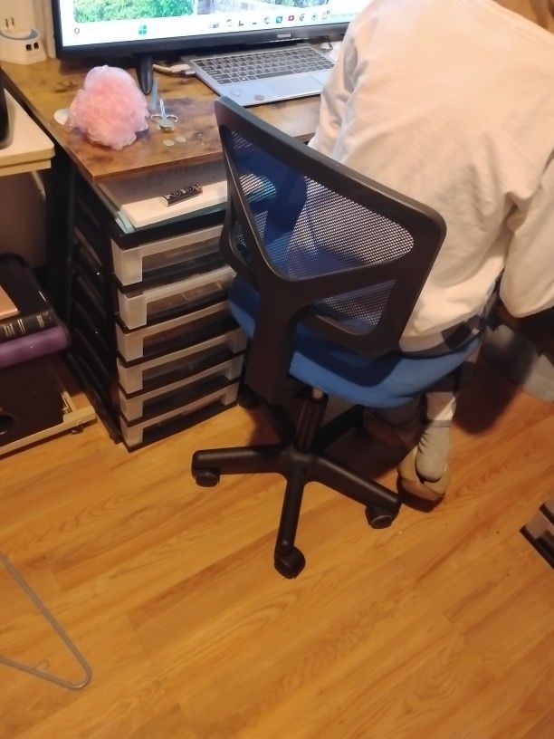 Office Chair C-2077-BU