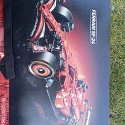 Lego Set 42207 Ferrari S424