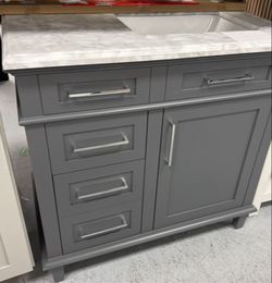 36" BATHROOM VANITY NEW