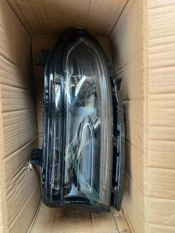 Headlight Assembly Dodge Charger 2018-2021 ch(contact info removed)