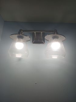 Luminaire Bathroom Light Fixture Fully Functional As Is $50 OBO