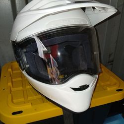SHOEI HORNET X2 MOTORCYCLE HELMET** SIZE MEDIUM