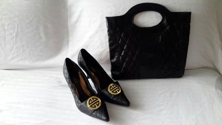 Size 9......cute match up!