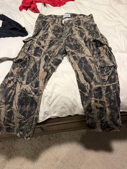 Woman cargos