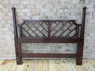 Headboard: Queen or Full size