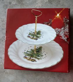 Happy Holidays. Two tier tray by Nikko
