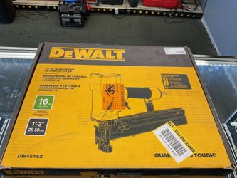 DeWalt pneumatic lathing stapler 44021-1