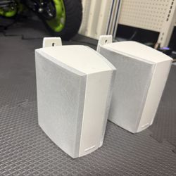 Paradigm Monitor Series ADP V.3 Bi-Polar Cinema Surround Speakers