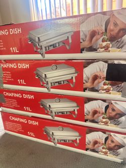 CHAFING DISHES SET OF 4