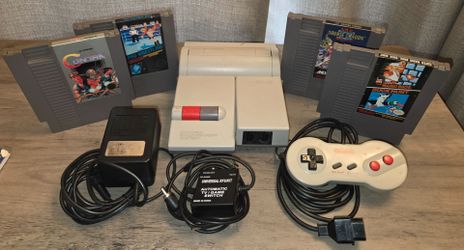 Nintendo NES Top Loader Console System NES-101 Bundle + Dogbone Controller & 4 Games