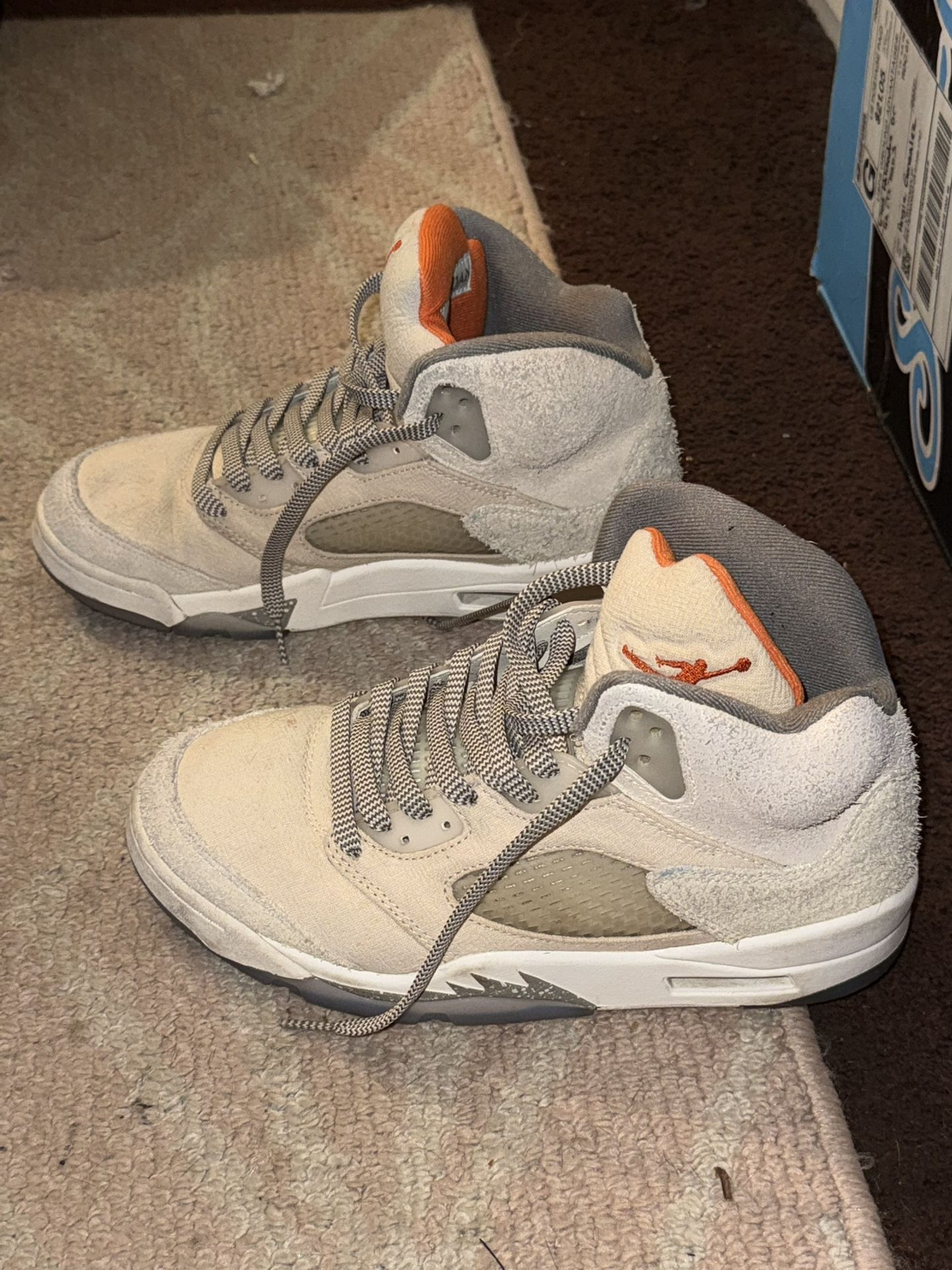 Air Jordan 5 SE Craft “Light Orewood Brown”