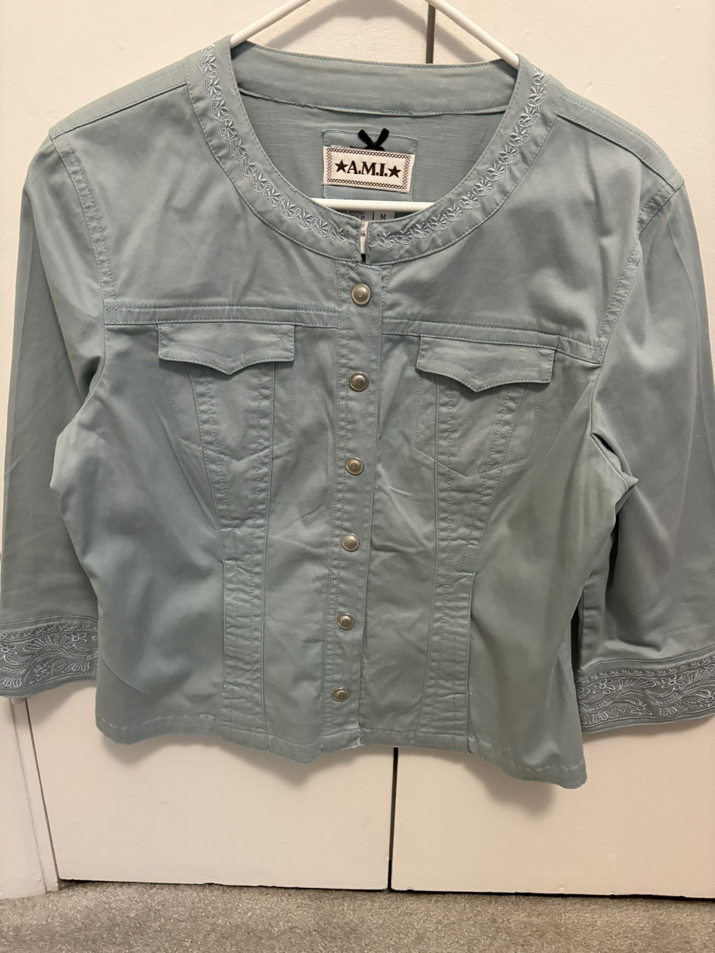 Ladies AMI Light Green New Denim Jacket With Floral Stitched Trim SZ M