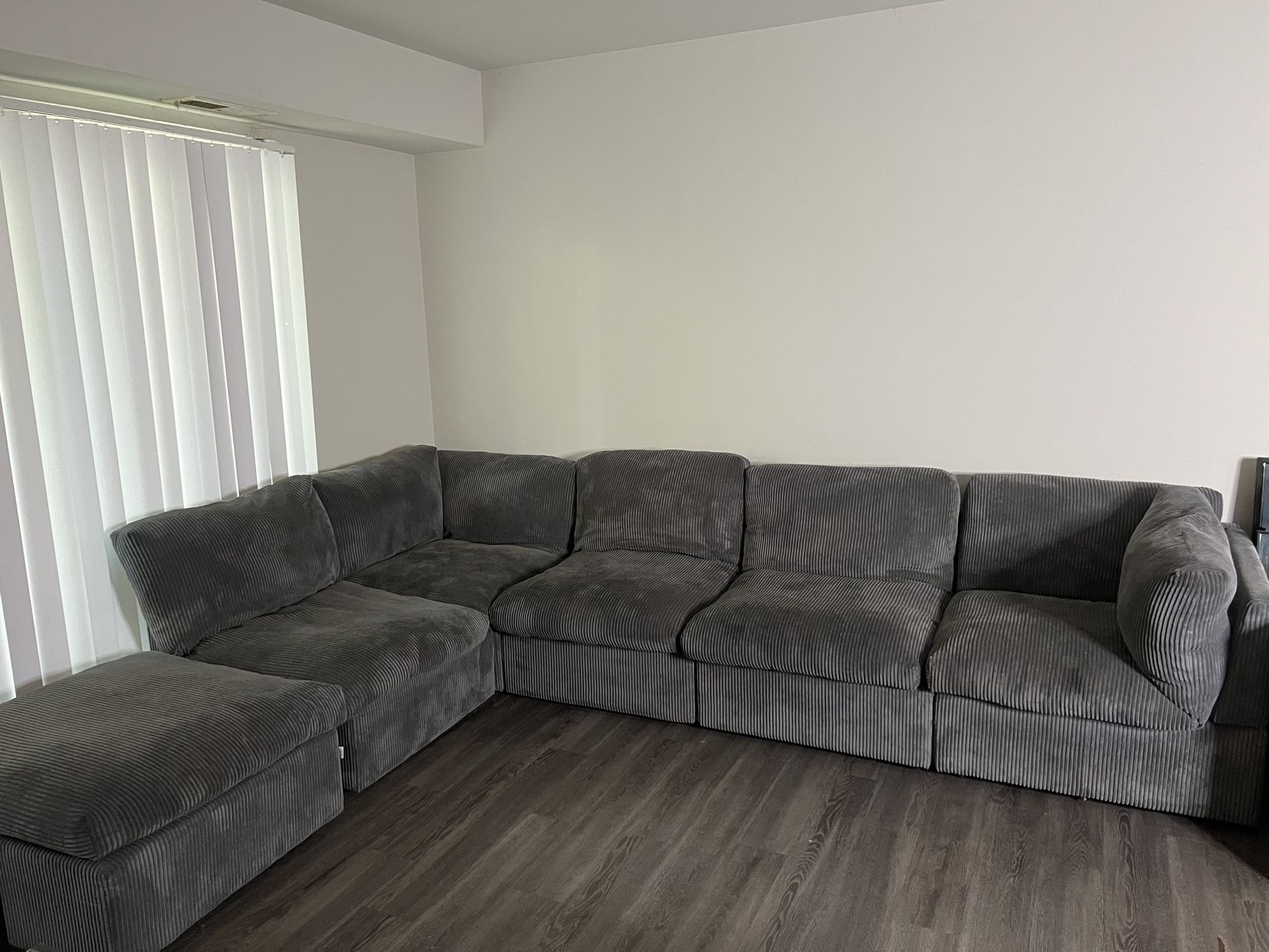 Large Grey Corduroy Sectional - Comfy & Modern 