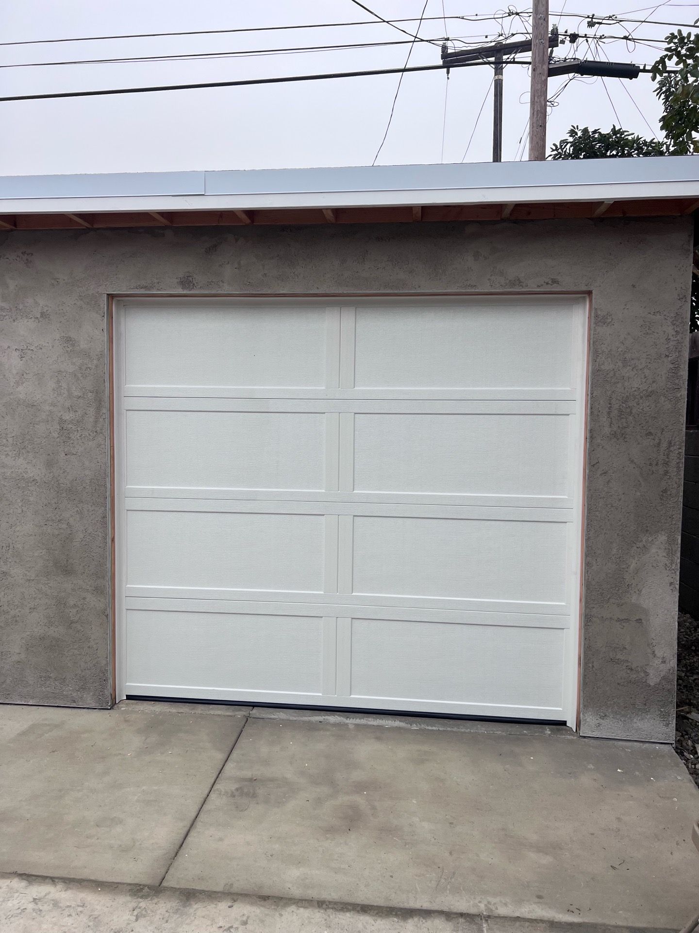 8x7 steel back new
