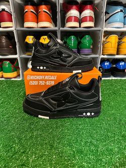 LV Skates Black
