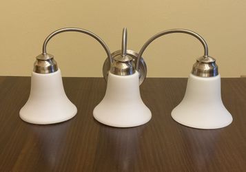 Light Fixture, 3 Lights, Vanity