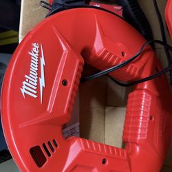 MILWAUKEE Steel Fish Tape 1/8"240ft