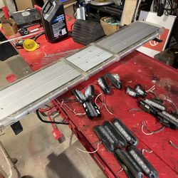 Whelen light bar and Whelen lights red and blue