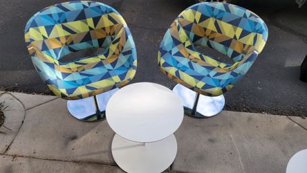 Pair Davis Furniture Lipse Too Swivel Lounge Chairs – Chrome Pedestal – MCM