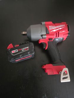 Wrench 1/2 with battery $240 firm on price