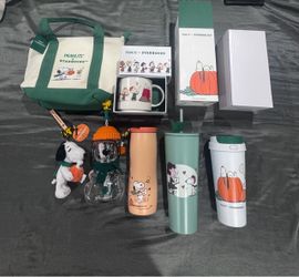Starbucks x Peanuts Snoopy Glass Cúp