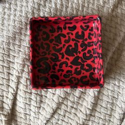 Cute Black And Red Leopard Bowls   