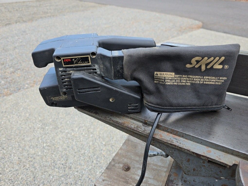 Skil Classic Belt Sander Model 7313 3/4 HP 4.5 Amp