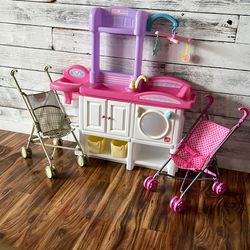 Baby Doll Changing/Feeding Station