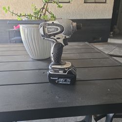 Makita Impact Drill With Battery 