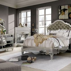 Brand New Silver Mirrored 4pc Queen Size Bed Set(Available In California & Eastern King Size)