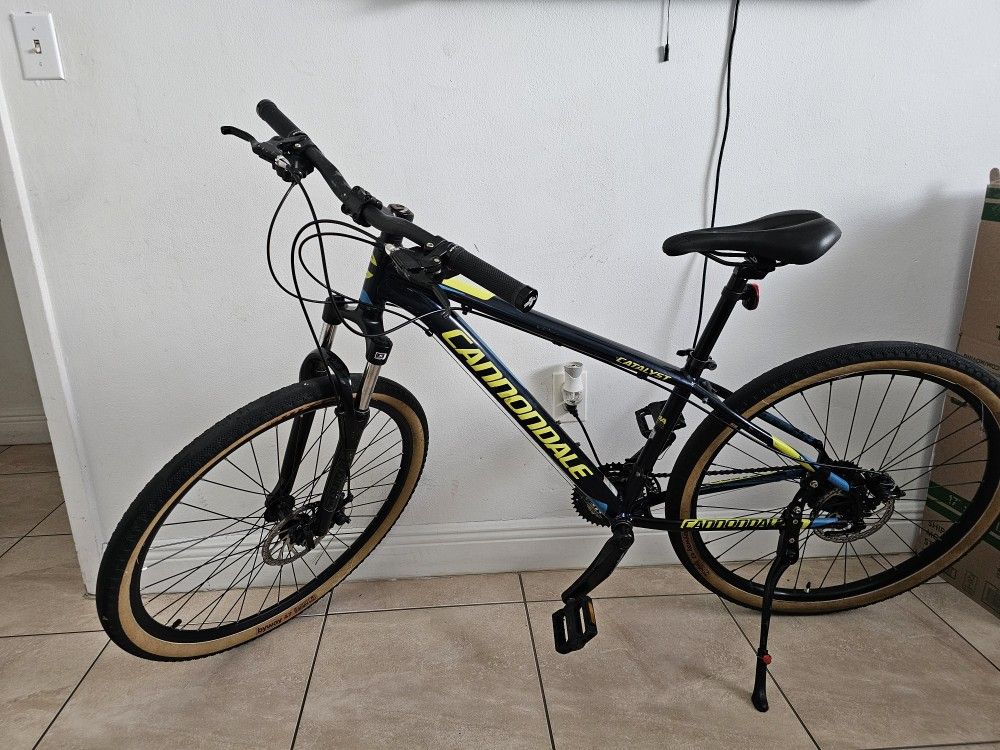 Bike Cannondale Catalyst for Sale in Miami, FL OfferUp