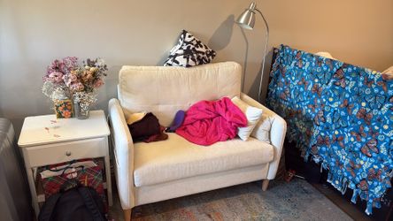 Very cute two person couch.