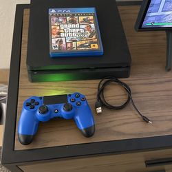 PlayStation 4 & Grand theft auto 5