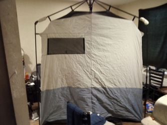Rapid shelter 2 room privacy shelter