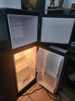 Magic chef Refrigerator.