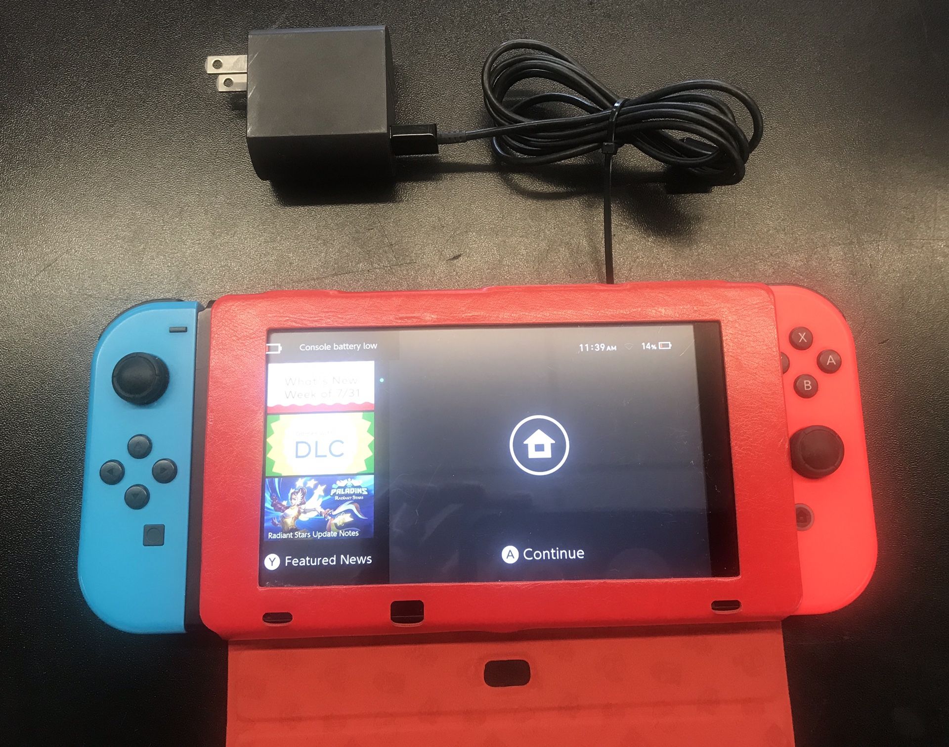 Nintendo Switch w/ Mario Case