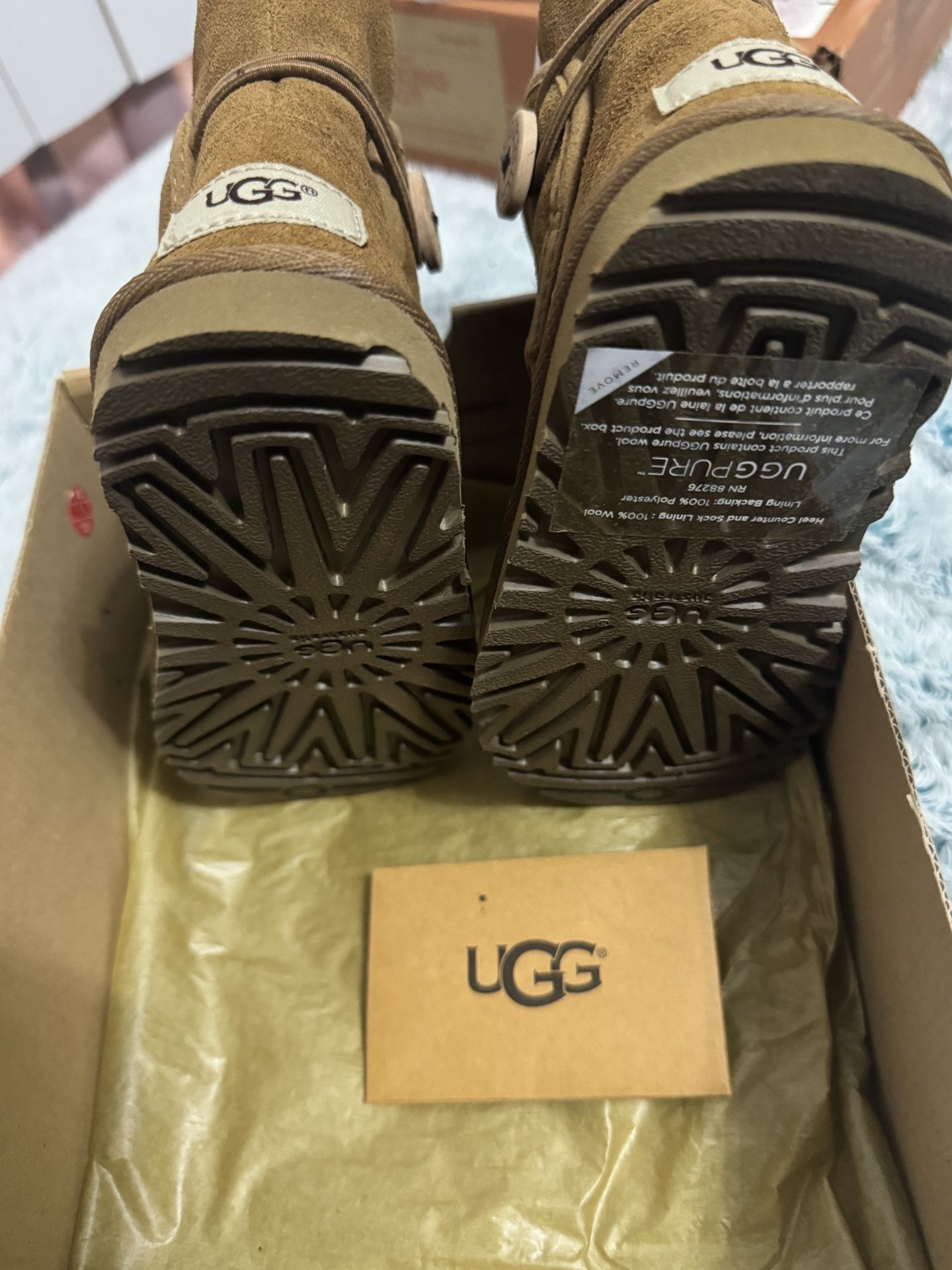 Ugg K Leona