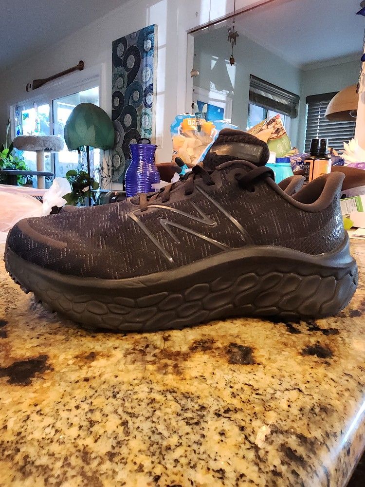 New Balance Fresh Foam X size 10