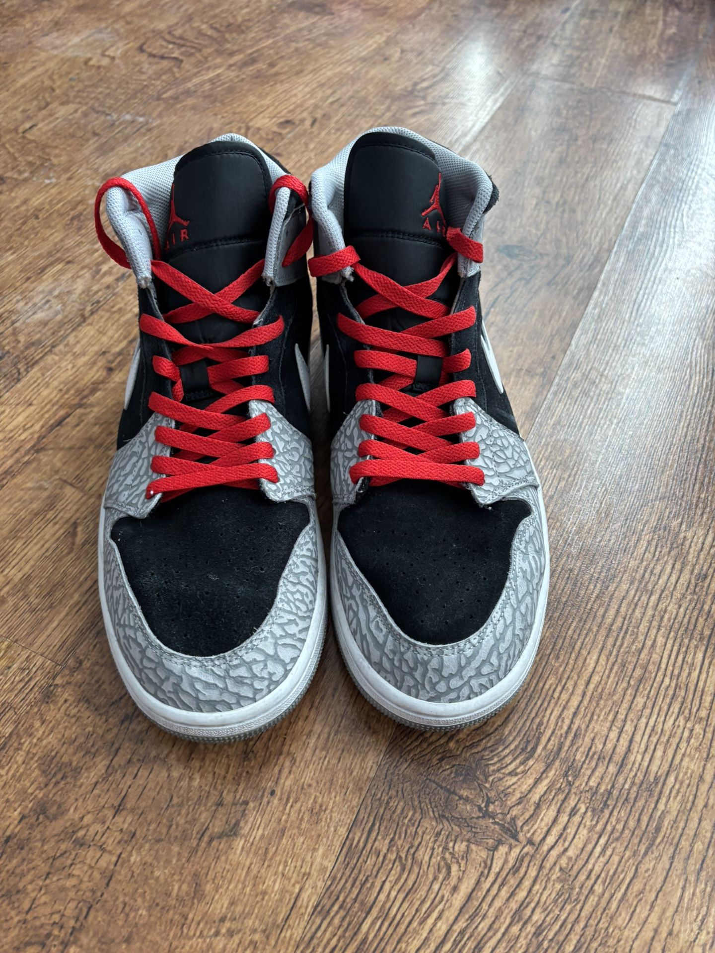 Air Jordan 1 Mid SE 'Elephant Toe' Size 13