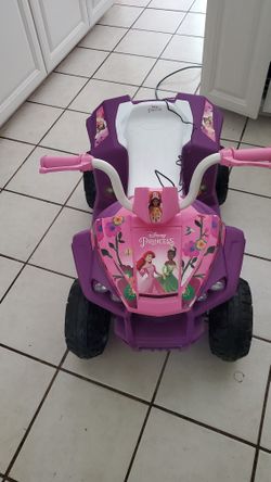 Disney Princess Ride-On Toy  (9)