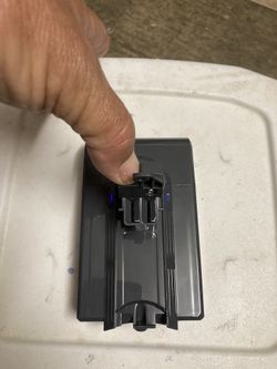 Dyson V6 Battery 4.6 Amp With Filters