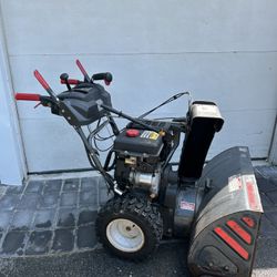 Troy-Bilt 30” XP Storm 3090 Snow Blower