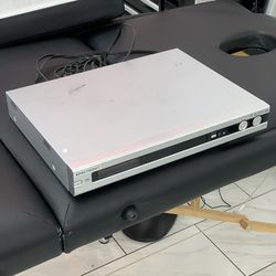 SpectronIQ Dvd Cd Player SDR 205