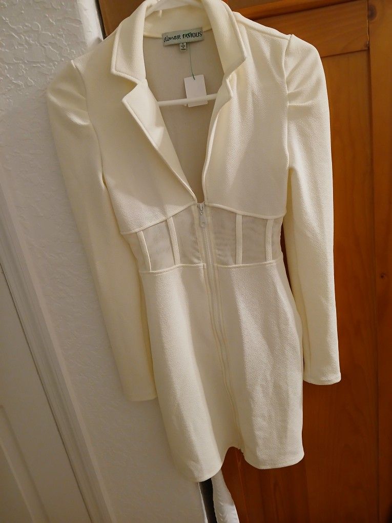 Off White Dress Size Small