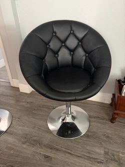 Vanity chairs $20 each