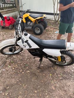 Dirt bike