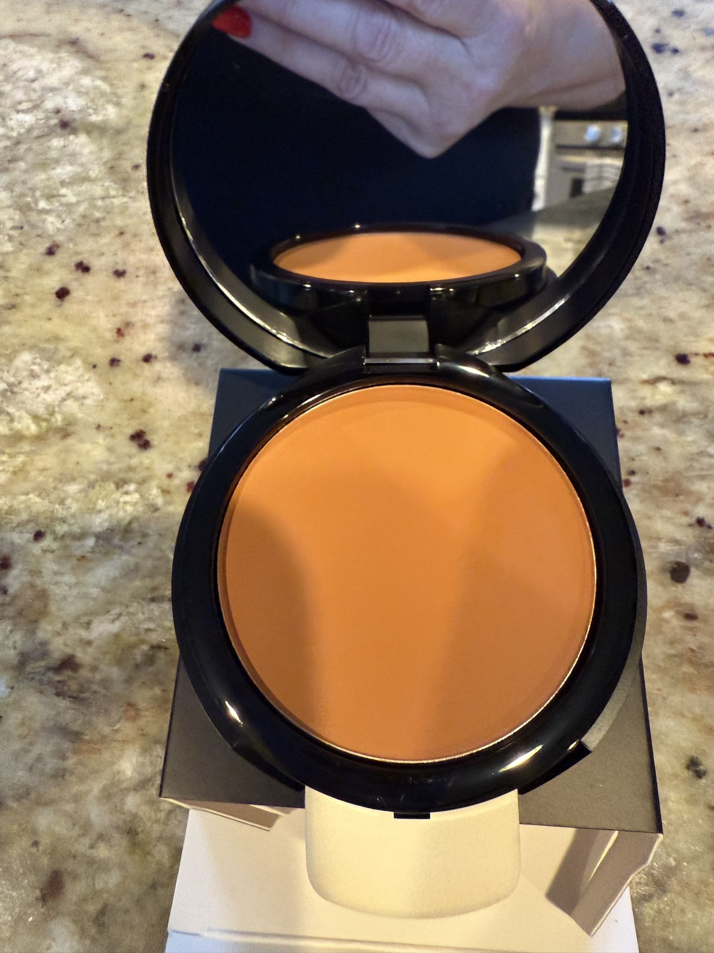 Younique Powder Foundation